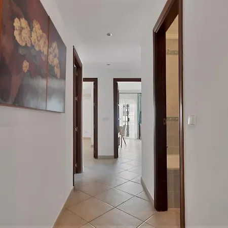 Appartement En El Centro De San Pedro Con Parking - Del Valle 72 1