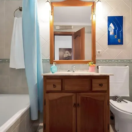 En El Centro De San Pedro Con Parking - Del Valle 72 1 *