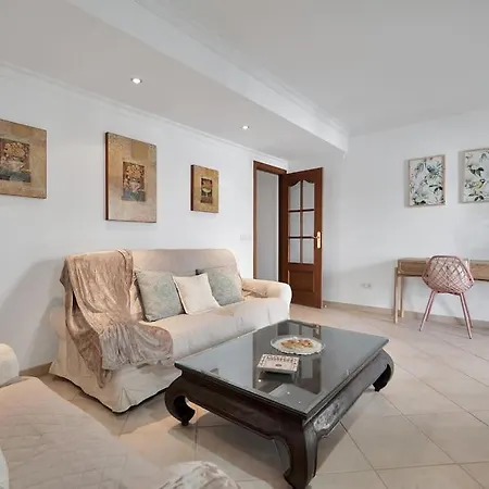 En El Centro De San Pedro Con Parking - Del Valle 72 1 Appartement Marbella