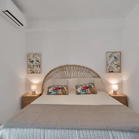 En El Centro De San Pedro Con Parking - Del Valle 72 1