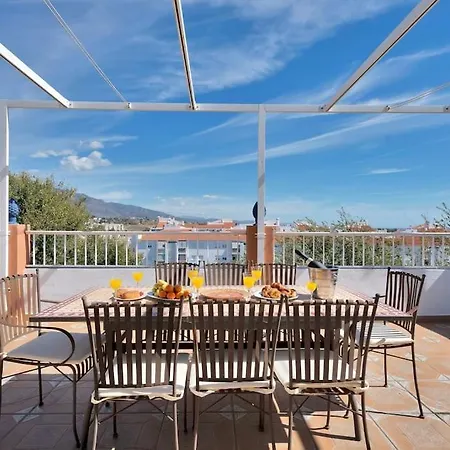 Apartment En El Centro De San Pedro Con Parking - Del Valle 72 1