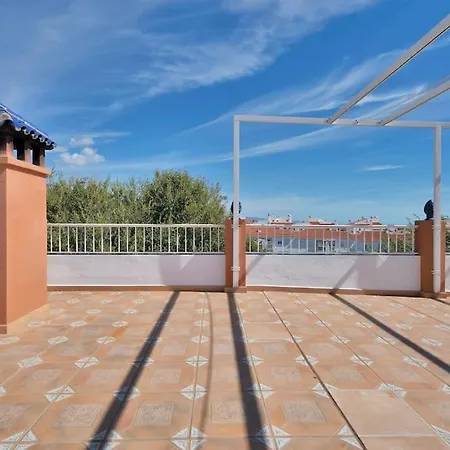 شقة En El Centro De San Pedro Con Parking - Del Valle 72 1 *