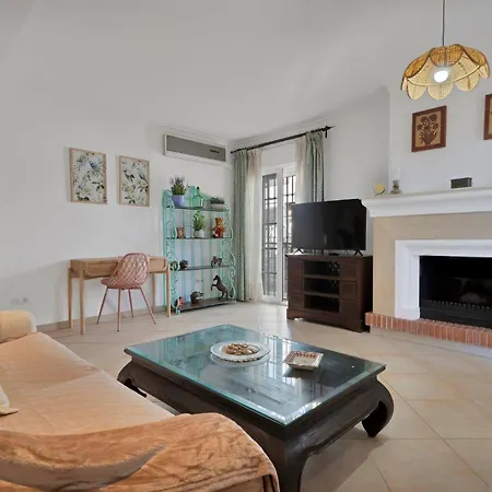 En El Centro De San Pedro Con Parking - Del Valle 72 1 아파트