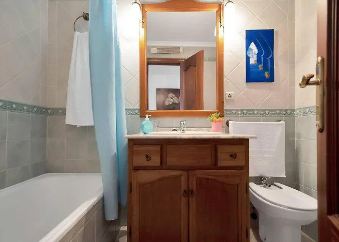 아파트 En El Centro De San Pedro Con Parking - Del Valle 72 1 *