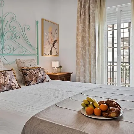 En El Centro De San Pedro Con Parking - Del Valle 72 1 * 马尔韦利亚