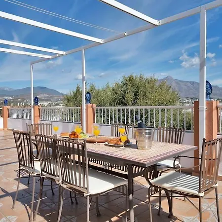 En El Centro De San Pedro Con Parking - Del Valle 72 1 * 马尔韦利亚