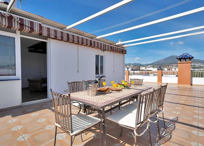 En El Centro De San Pedro Con Parking - Del Valle 72 1 Marbella