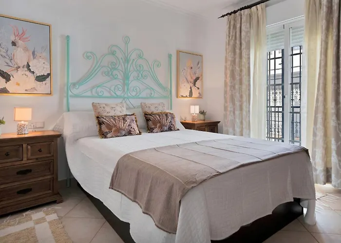 En El Centro De San Pedro Con Parking - Del Valle 72 1 Lejlighed *